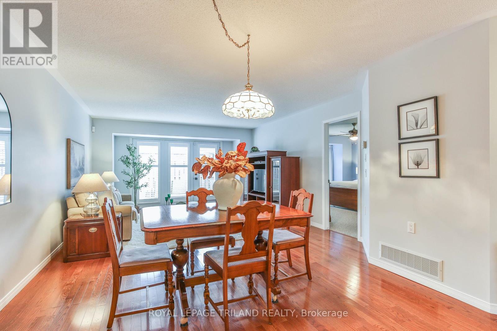 10 - 1555 Highbury Avenue N, London East, Ontario  N5Y 5R2 - Photo 10 - X12164677