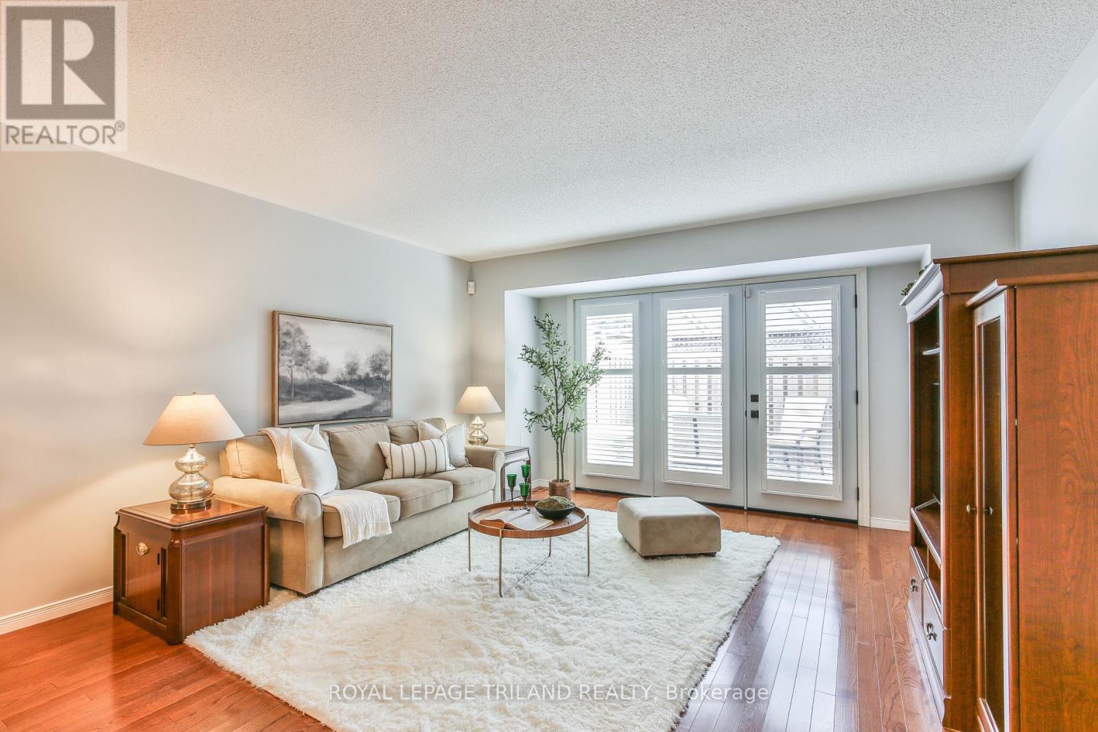 10 - 1555 Highbury Avenue N, London East, Ontario  N5Y 5R2 - Photo 14 - X12164677
