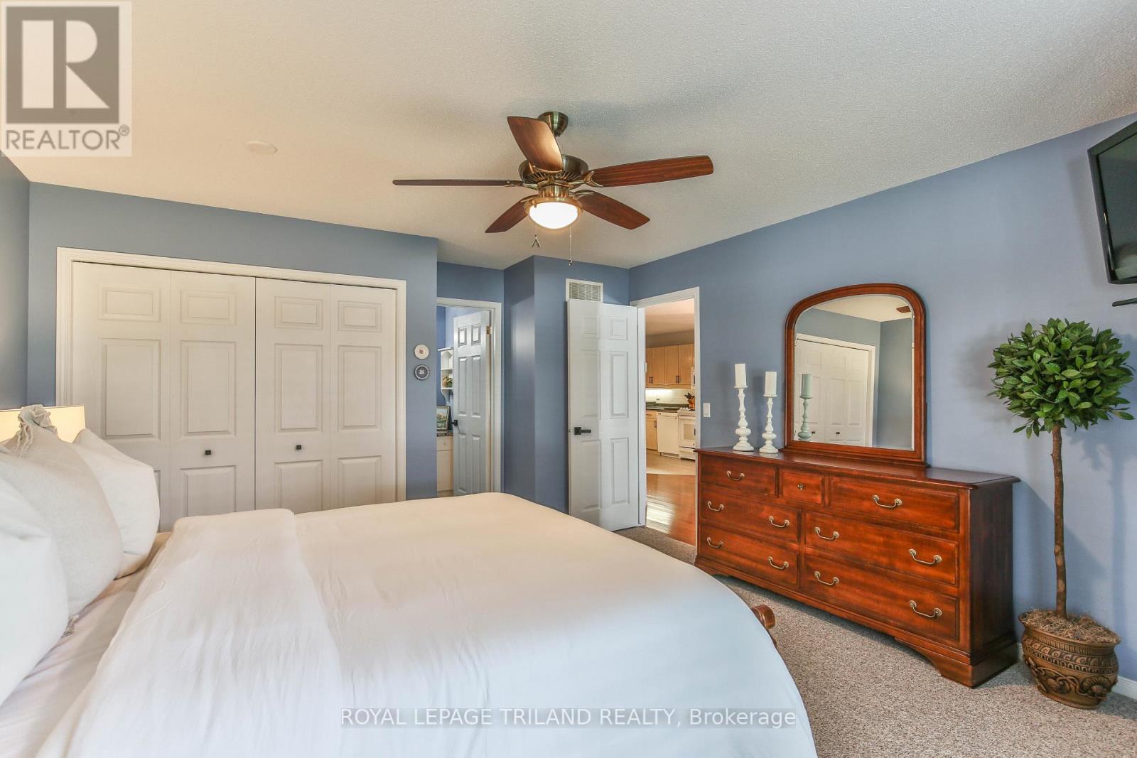 10 - 1555 Highbury Avenue N, London East, Ontario  N5Y 5R2 - Photo 17 - X12164677