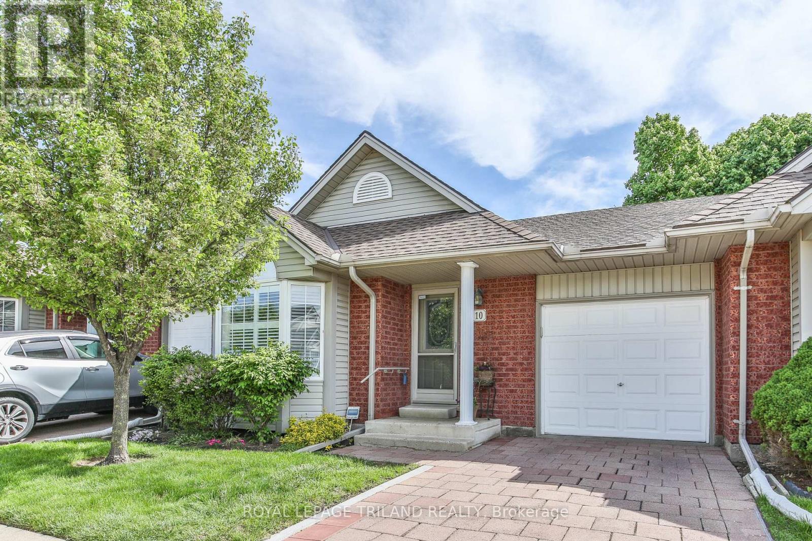 10 - 1555 Highbury Avenue N, London East, Ontario  N5Y 5R2 - Photo 2 - X12164677