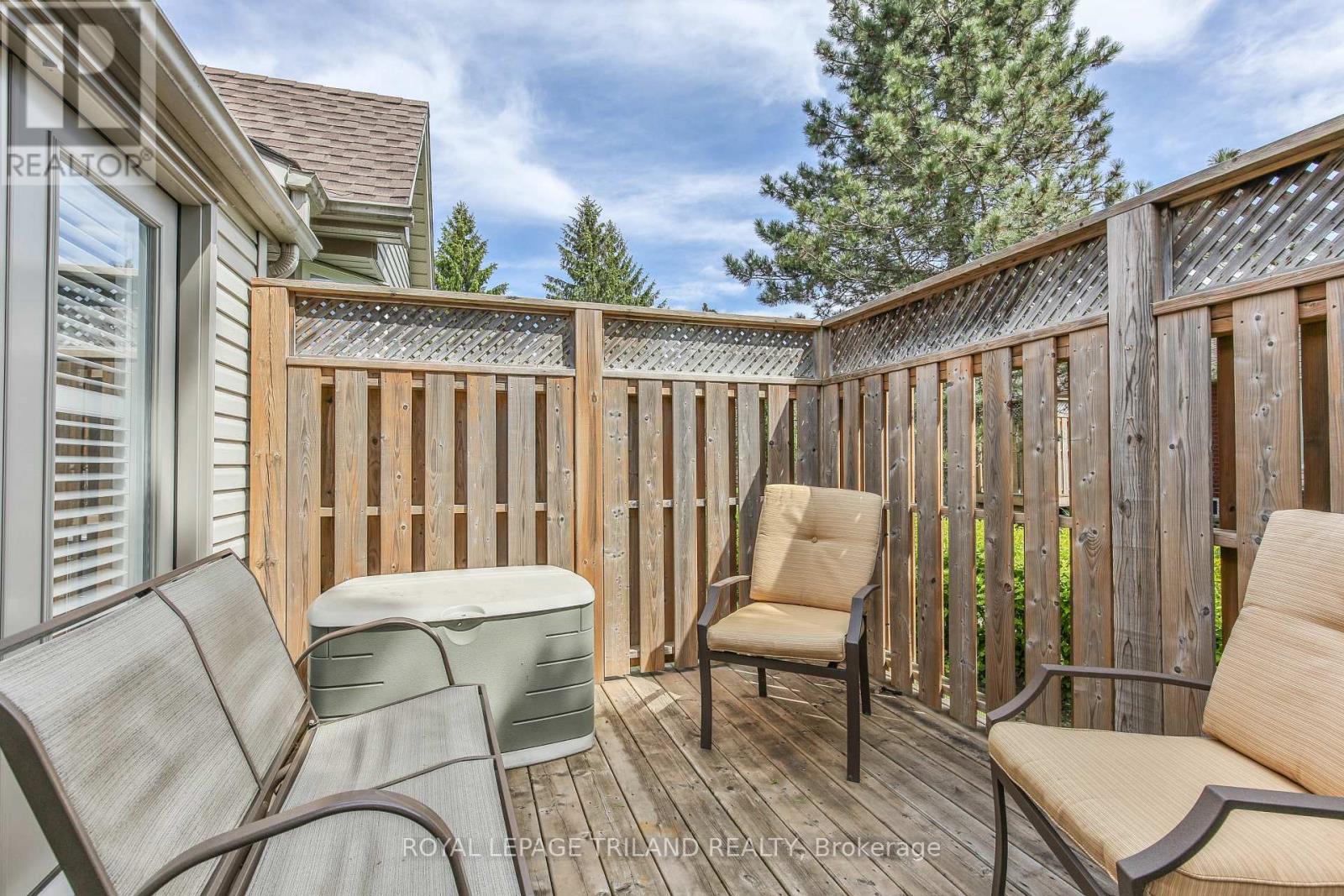 10 - 1555 Highbury Avenue N, London East, Ontario  N5Y 5R2 - Photo 23 - X12164677