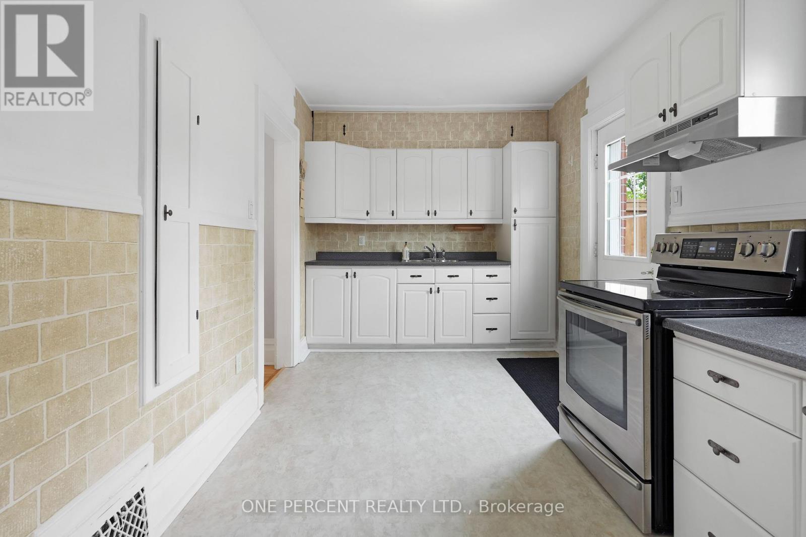 165 Hawthorne Avenue, Ottawa, Ontario  K1S 0B2 - Photo 14 - X12164614