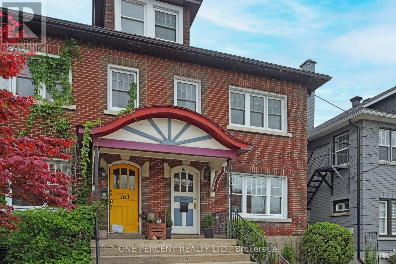 165 Hawthorne Avenue, Ottawa, Ontario  K1S 0B2 - Photo 2 - X12164614