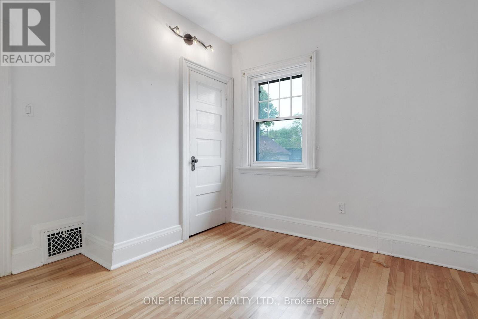 165 Hawthorne Avenue, Ottawa, Ontario  K1S 0B2 - Photo 22 - X12164614