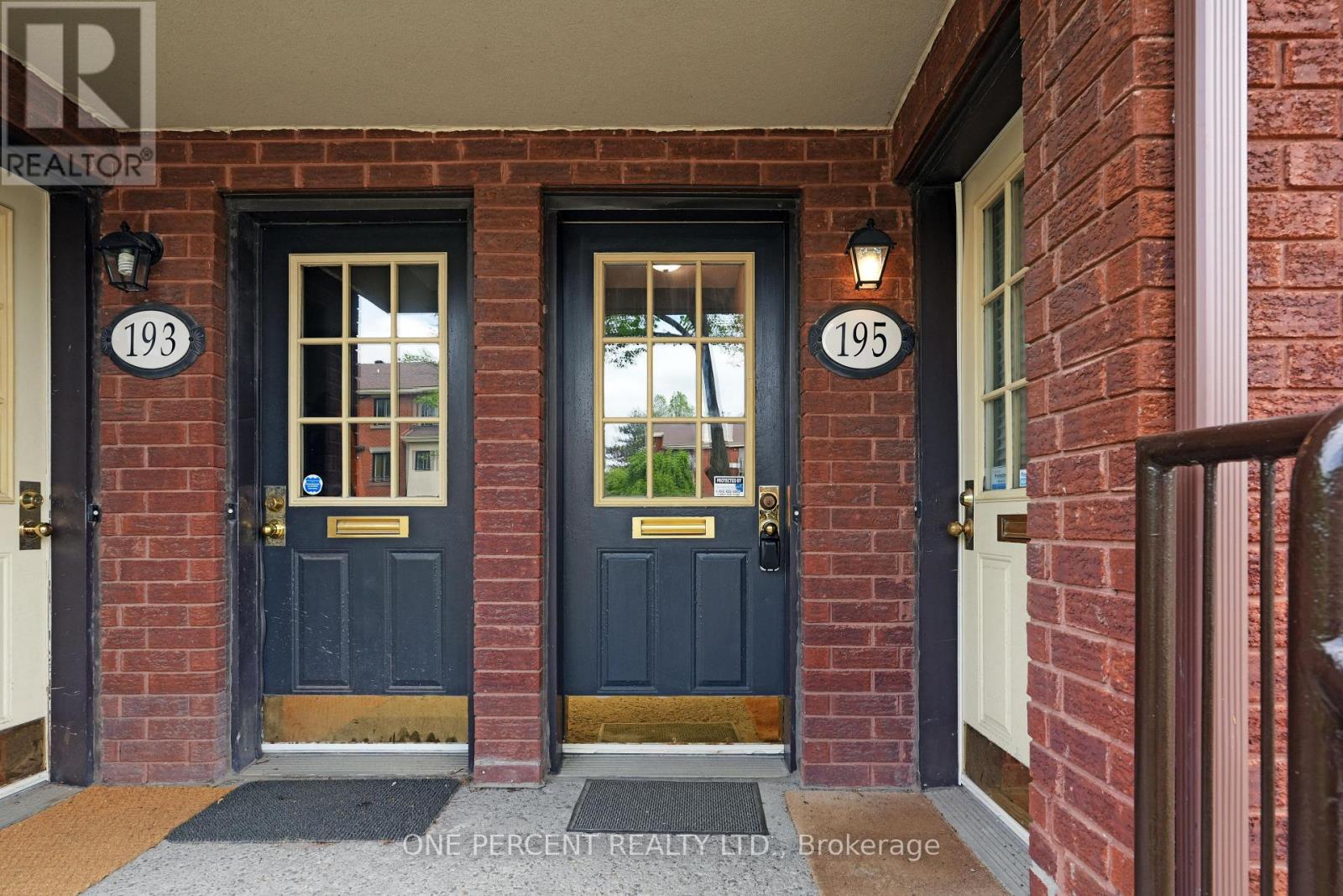 63 - 195 Alvin Road, Ottawa, Ontario  K1K 2T9 - Photo 3 - X12164615