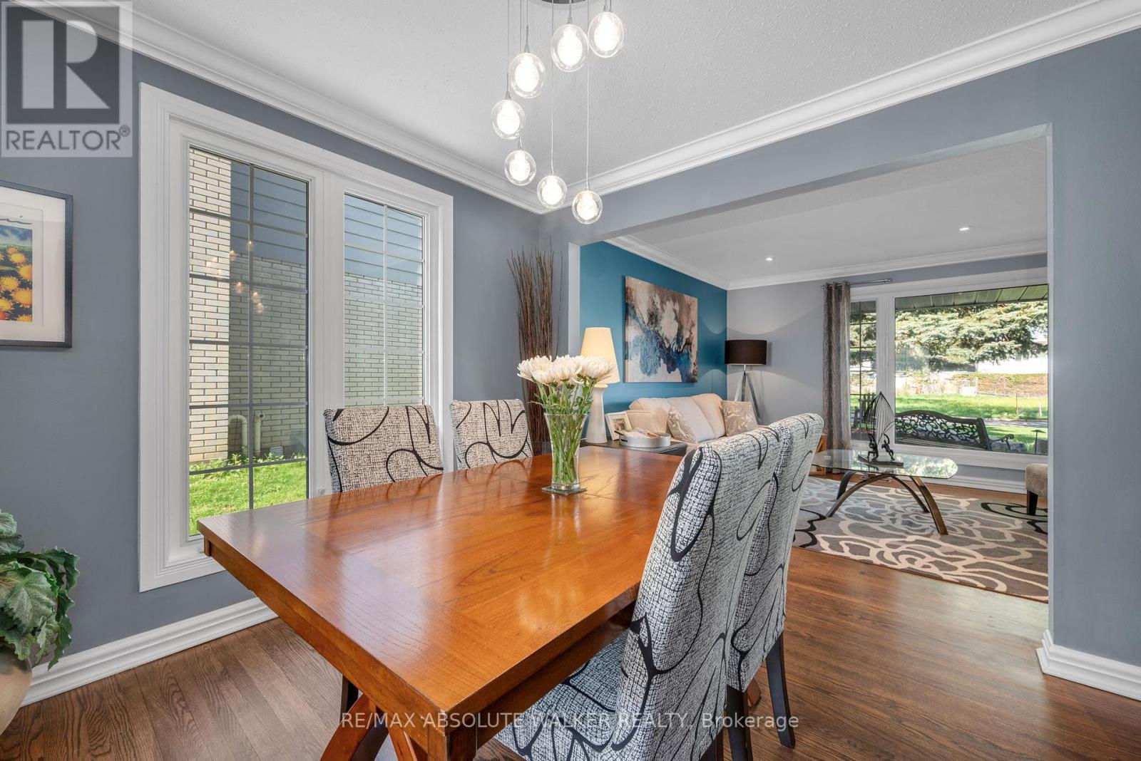 2238 Louisiana Avenue, Ottawa, Ontario  K1H 6T6 - Photo 8 - X12164626