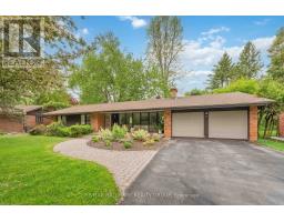 54 LISMER CRESCENT, Ottawa, Ontario