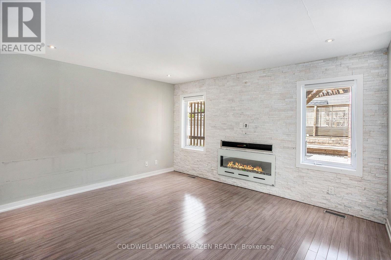 621 Clearbrook Drive, Ottawa, Ontario  K2J 5S2 - Photo 7 - X12164634