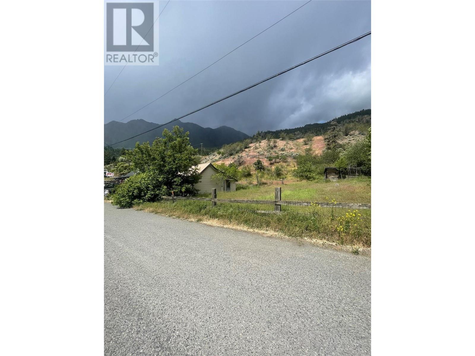 685 RUSSELL Lane, Lillooet, BC V0K1V0