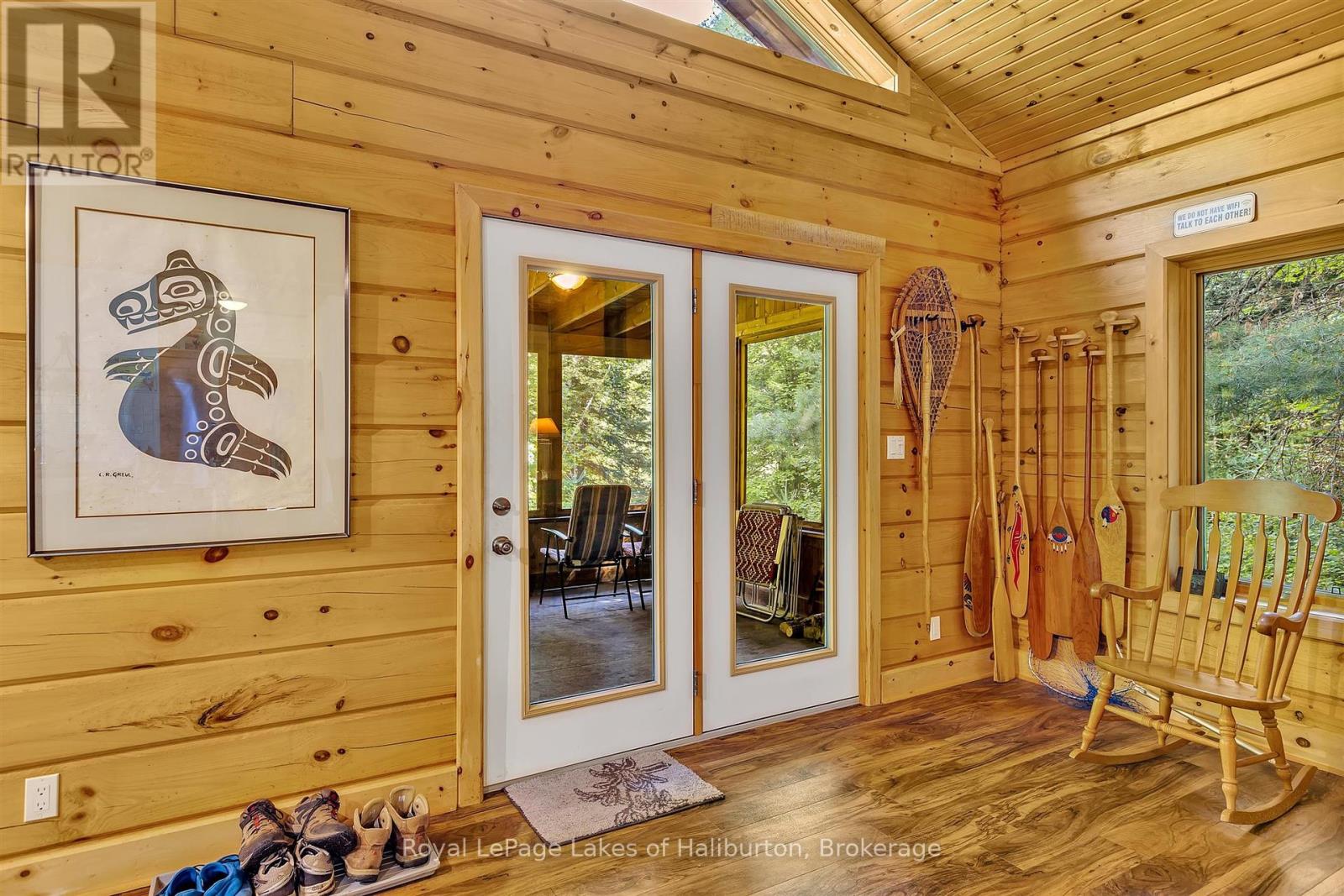 1880 Boldts Lane, Minden Hills, Ontario  K0M 2A1 - Photo 19 - X12164628