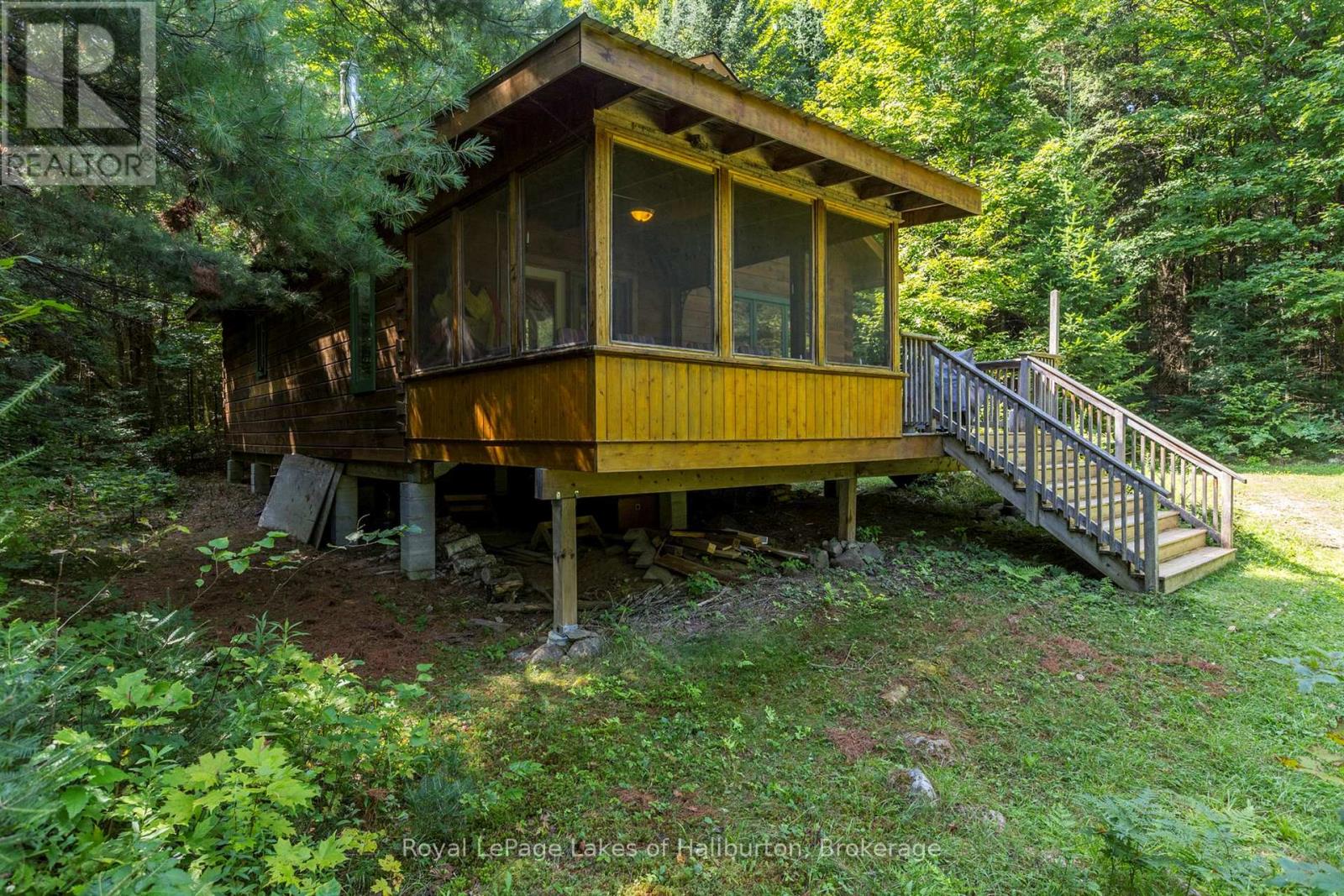 1880 Boldts Lane, Minden Hills, Ontario  K0M 2A1 - Photo 2 - X12164628