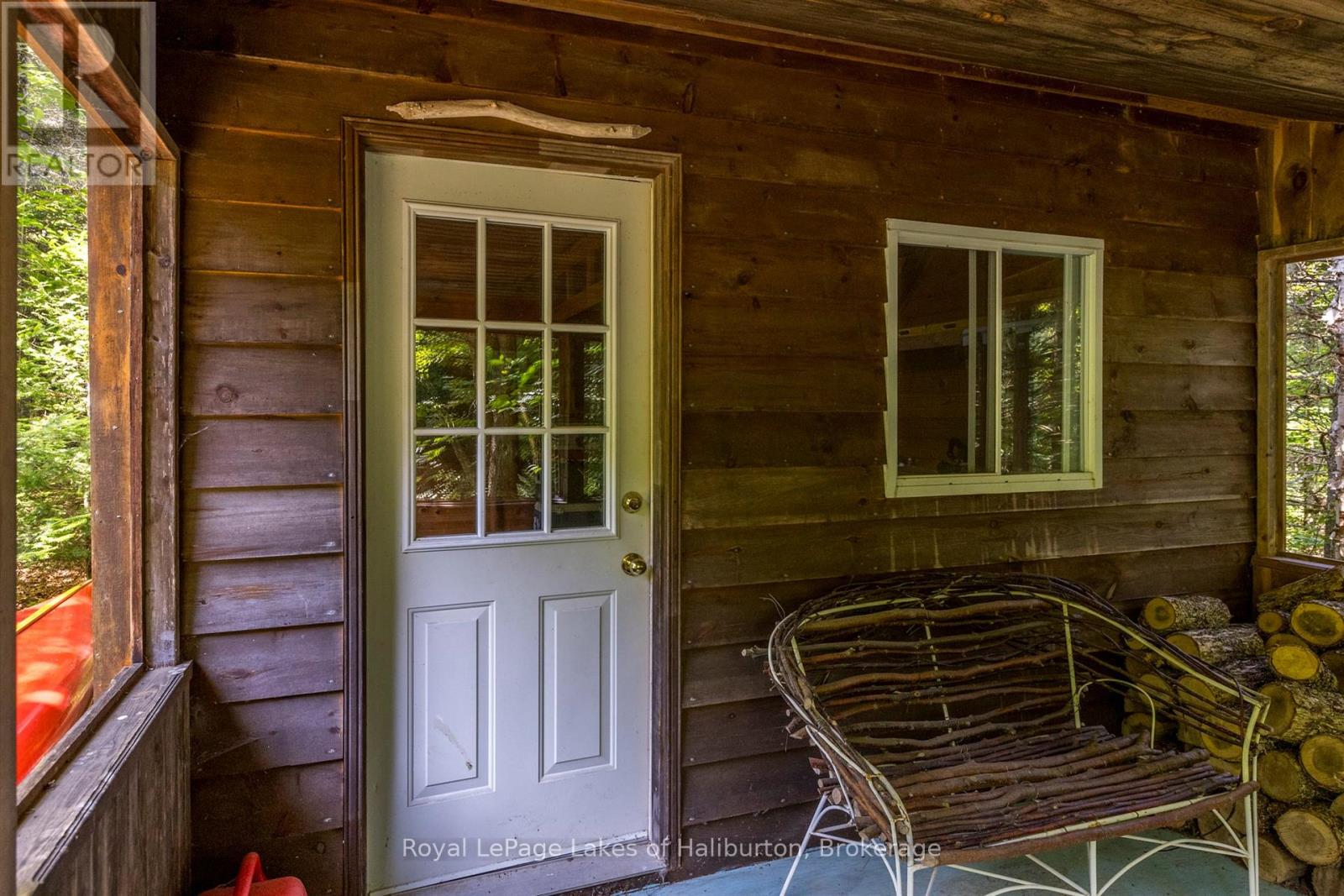 1880 Boldts Lane, Minden Hills, Ontario  K0M 2A1 - Photo 5 - X12164628