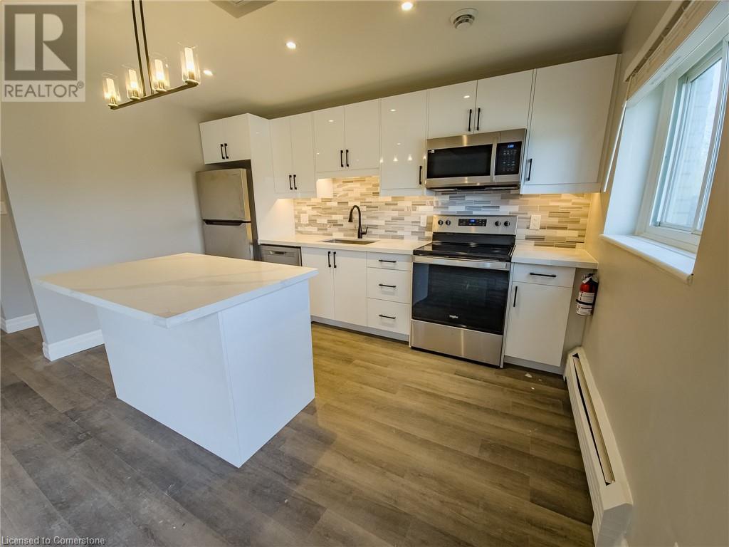 413 Hazel Street Unit# 202, Waterloo, Ontario  N2L 3P7 - Photo 4 - 40731111