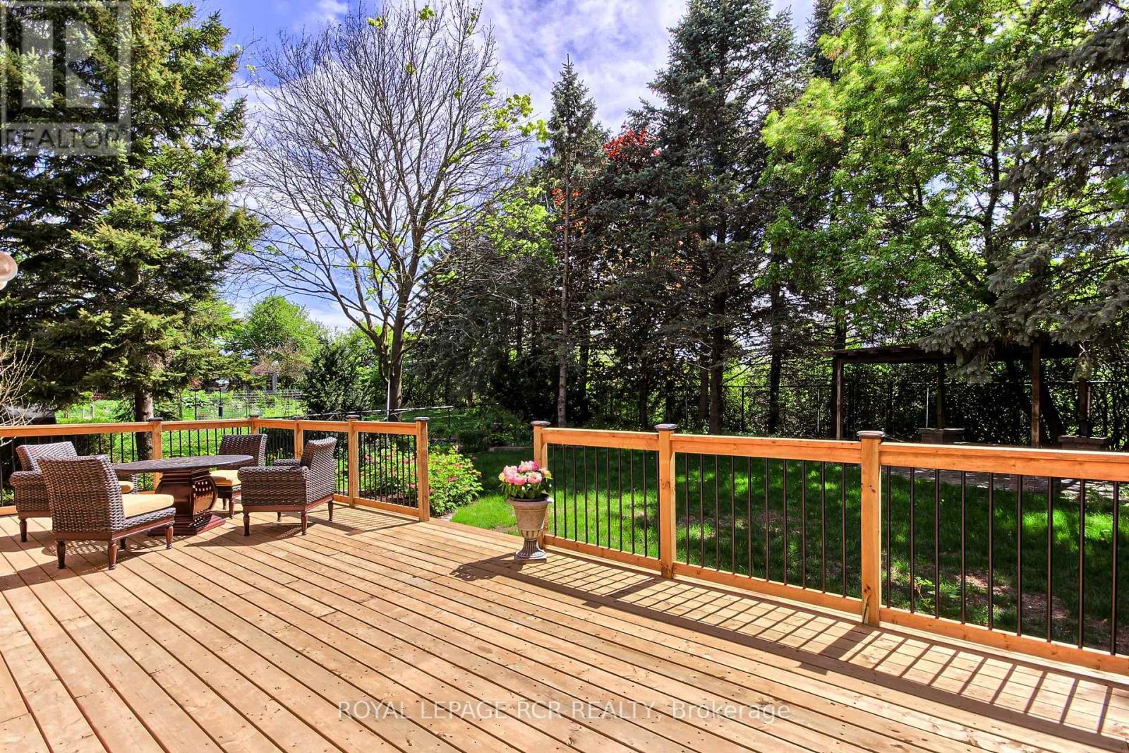 558 Lyman Boulevard, Newmarket (Stonehaven-Wyndham), Ontario  L3X 1V8 - Photo 37 - N12079451