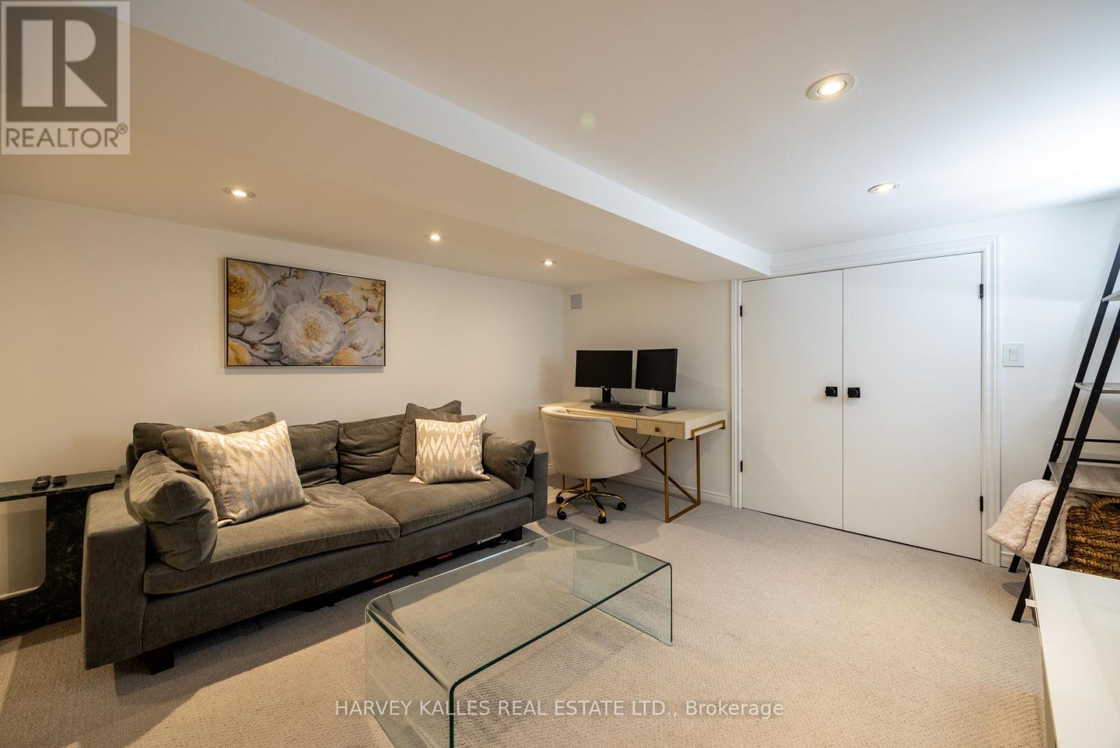 380 Old Orchard Grove, Toronto, Ontario  M5M 2E9 - Photo 31 - C12161461