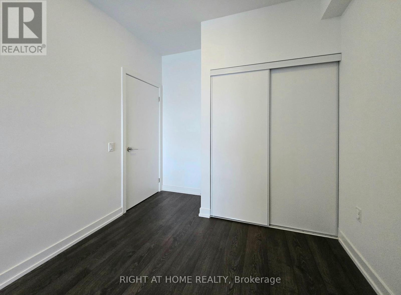 1007 - 8 Olympic Garden Drive, Toronto, Ontario  M2M 0B9 - Photo 16 - C12161389