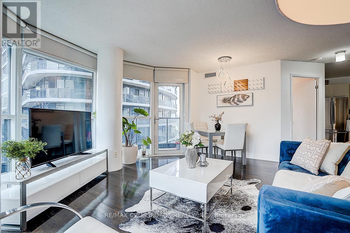 1305 - 21 Carlton Street, Toronto, Ontario  M5B 1L3 - Photo 24 - C12161408