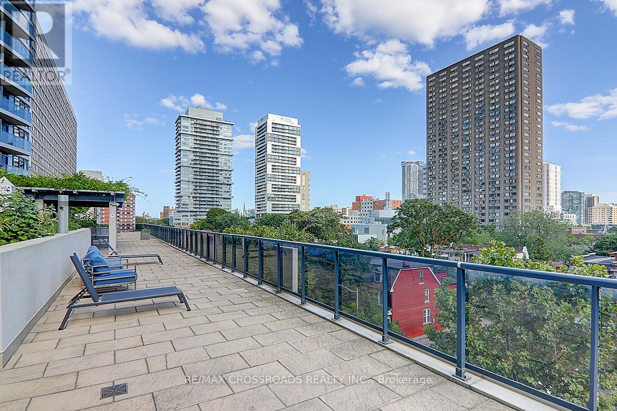 1305 - 21 Carlton Street, Toronto, Ontario  M5B 1L3 - Photo 43 - C12161408