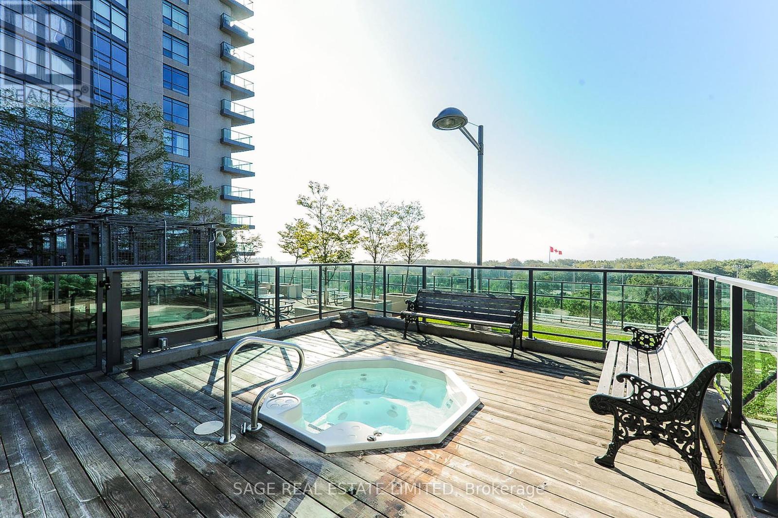 2310 - 219 Fort York Boulevard, Toronto, Ontario  M5V 1B1 - Photo 22 - C12161418