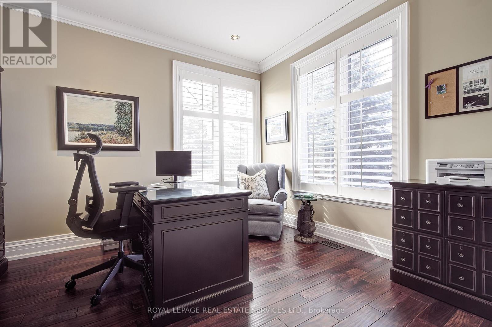 384 Rebecca Street, Oakville, Ontario  L6K 1K6 - Photo 19 - W12000768