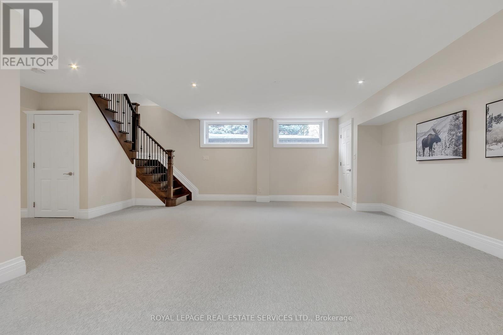 384 Rebecca Street, Oakville, Ontario  L6K 1K6 - Photo 38 - W12000768