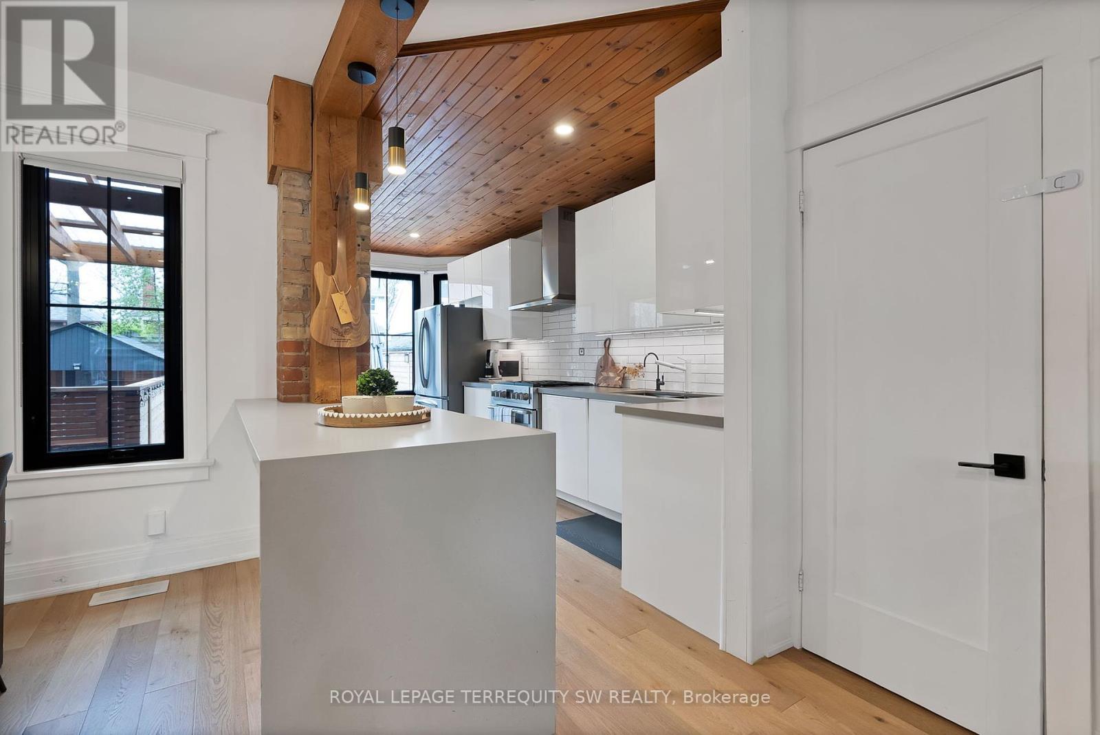 17 Queensbury Avenue, Toronto, Ontario  M1N 2X8 - Photo 15 - E12161504