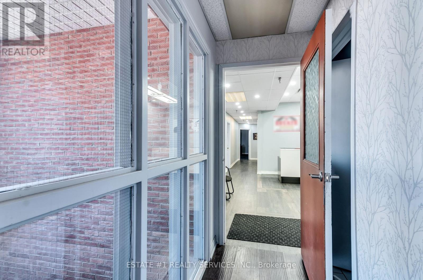 211 - 2359 Royal Windsor Drive, Mississauga, Ontario  L5J 4S9 - Photo 18 - W12085371