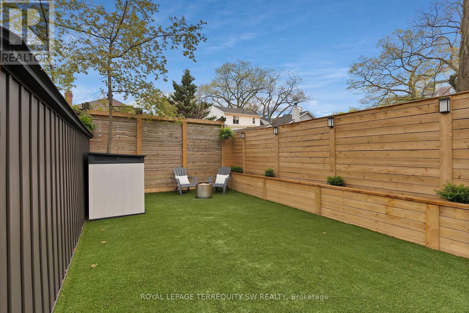 17 Queensbury Avenue, Toronto, Ontario  M1N 2X8 - Photo 47 - E12161504