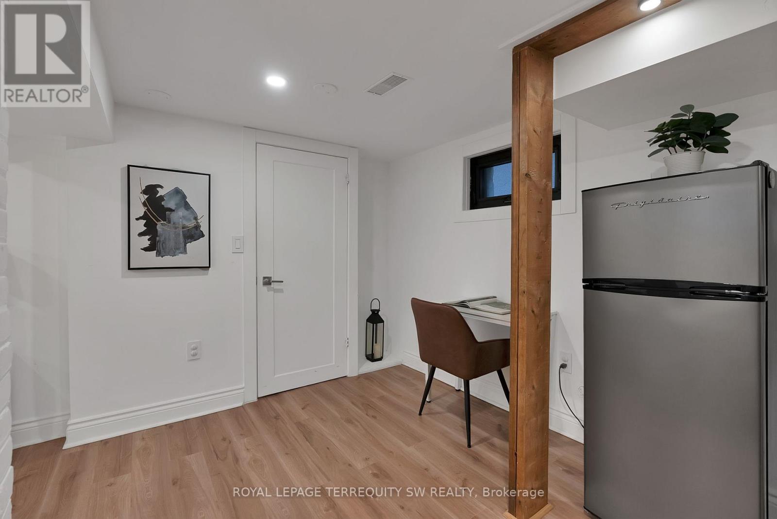 17 Queensbury Avenue, Toronto, Ontario  M1N 2X8 - Photo 39 - E12161504