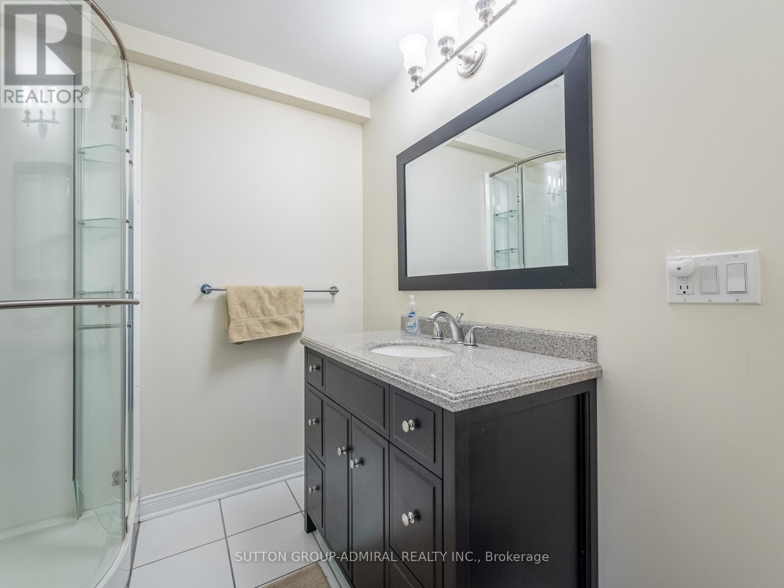 450 Pleasant Ridge Avenue, Vaughan, Ontario  L4J 8X2 - Photo 32 - N12161593