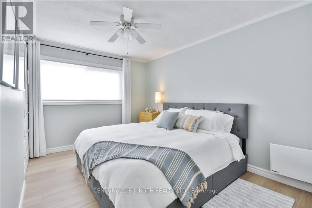 644 Mississaga Street W, Orillia, Ontario  L3V 3C6 - Photo 12 - S12083464