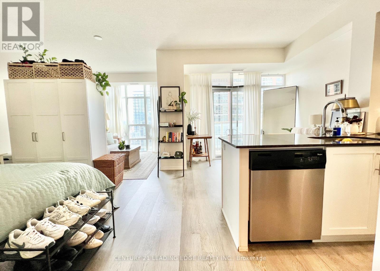 1617 - 75 East Liberty Street, Toronto, Ontario  M6K 3R3 - Photo 4 - C12161564
