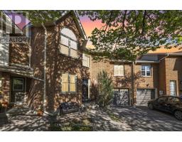 44 - 108 ASHLEY PLACE, Aurora, Ontario