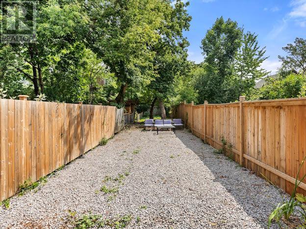 165 Howland Avenue, Toronto, Ontario  M5R 3B7 - Photo 30 - C12161567