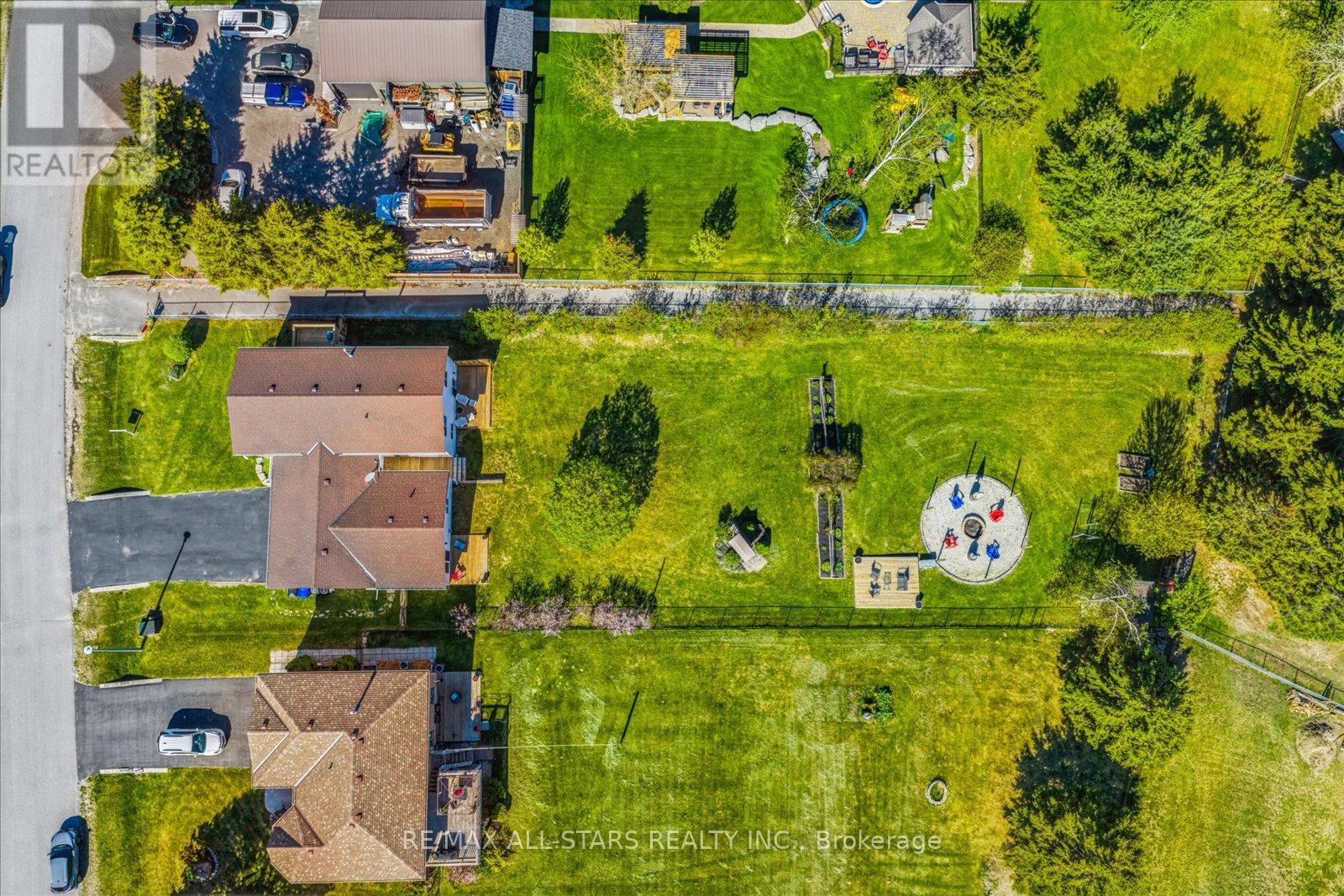 54 Marlow Circle, Springwater, Ontario  L0L 1V0 - Photo 44 - S12161543