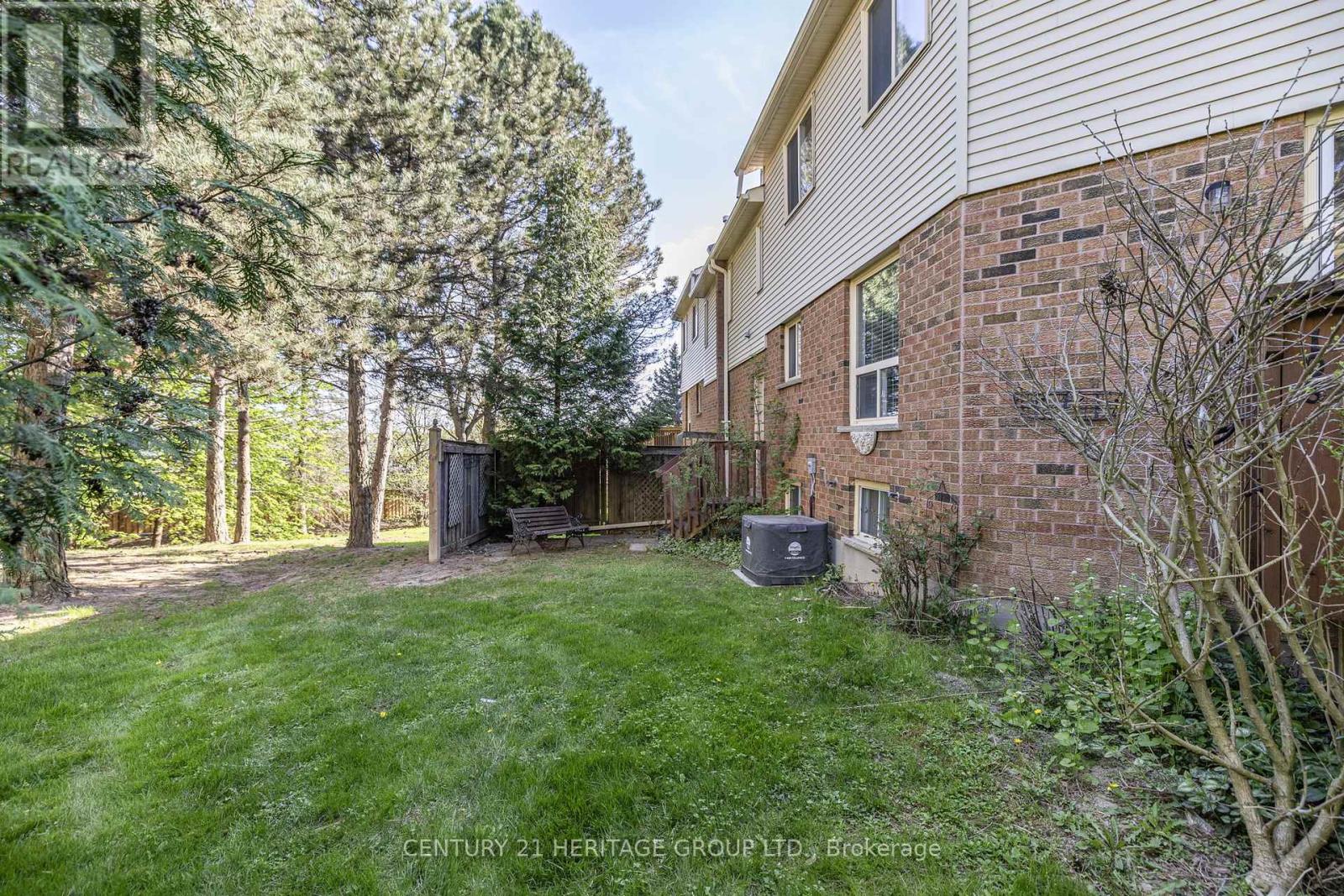 44 - 108 Ashley Place, Aurora, Ontario  L4G 6H5 - Photo 46 - N12161565