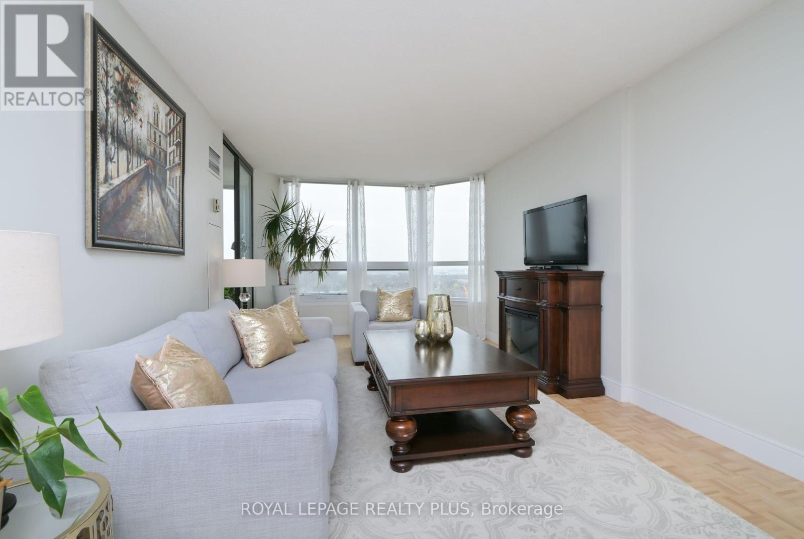 2306 - 8 Lisa Street, Brampton, Ontario  L6T 4S6 - Photo 3 - W12161473