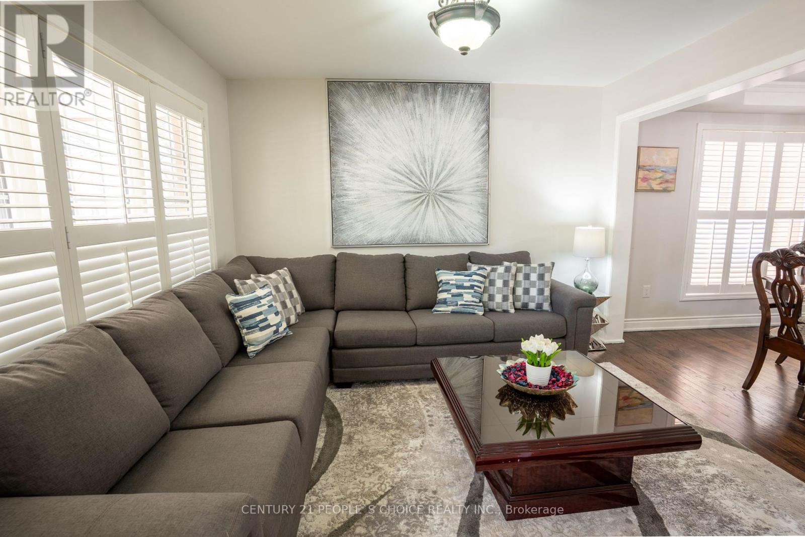 9 Binnery Drive, Brampton, Ontario  L6P 1A3 - Photo 6 - W12161530