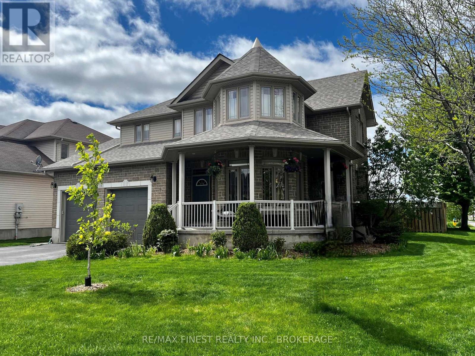 236 Rose Abbey Drive, Kingston, Ontario  K7K 0A2 - Photo 2 - X12070041