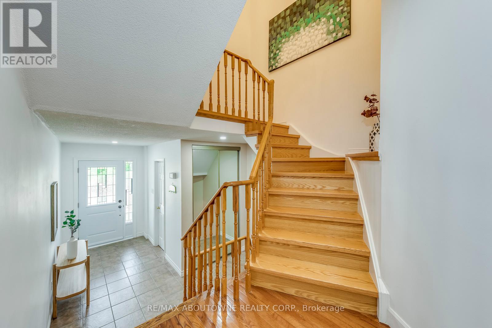 4620 Westbourne Terrace, Mississauga, Ontario  L5R 1Y6 - Photo 24 - W12161402