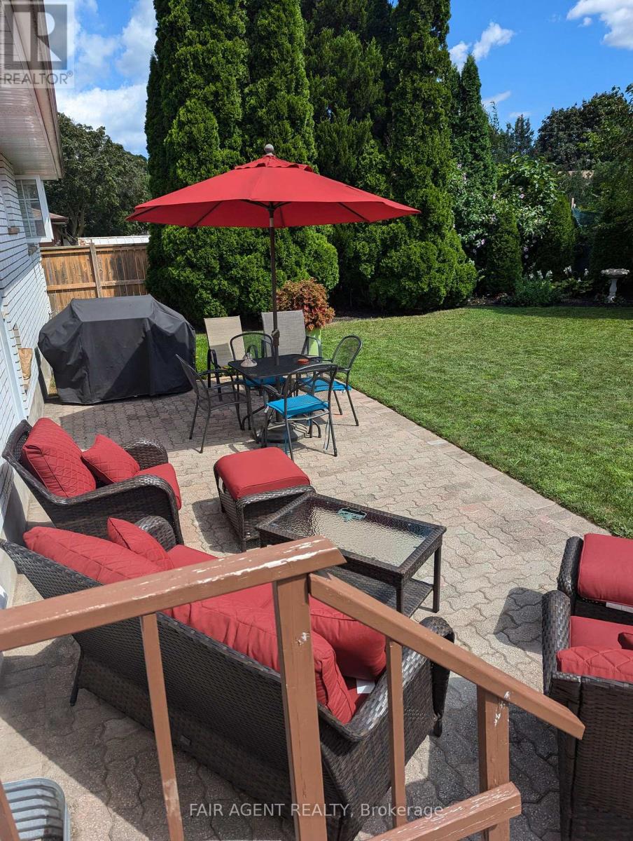 98 Windward Street, St. Catharines, Ontario  L2M 4C3 - Photo 23 - X12003109