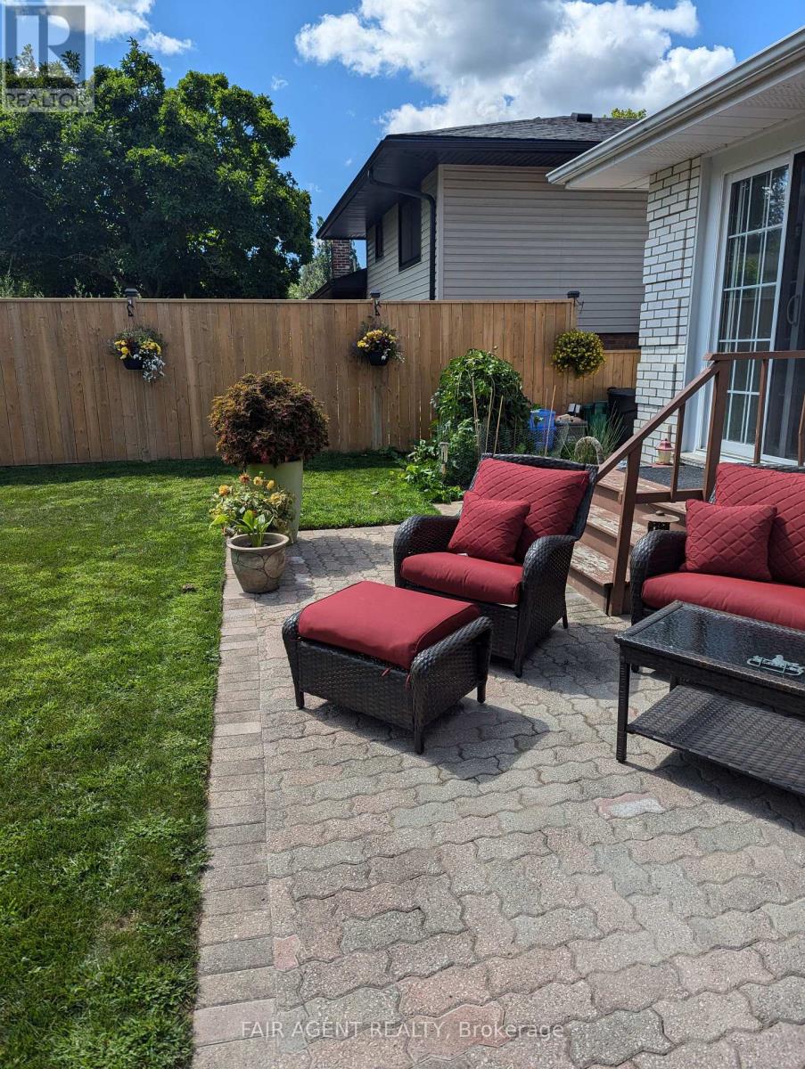 98 Windward Street, St. Catharines, Ontario  L2M 4C3 - Photo 22 - X12003109