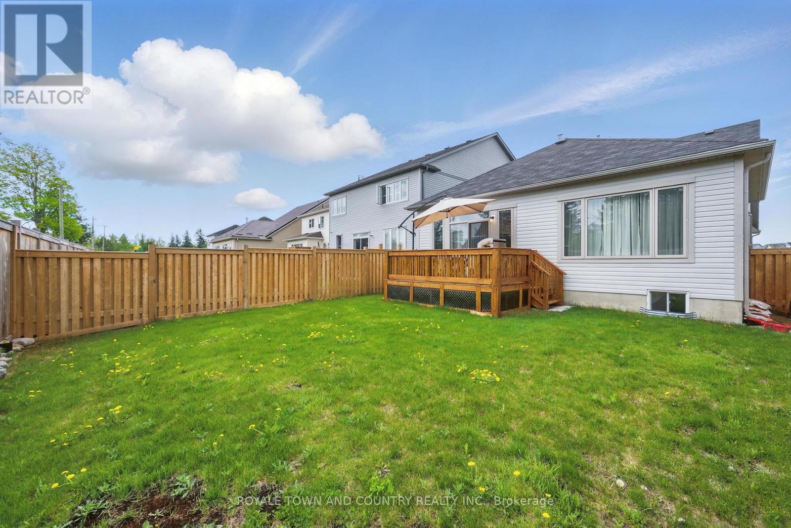 14 Hennessey Crescent, Kawartha Lakes, Ontario  K9V 0P2 - Photo 44 - X12066431