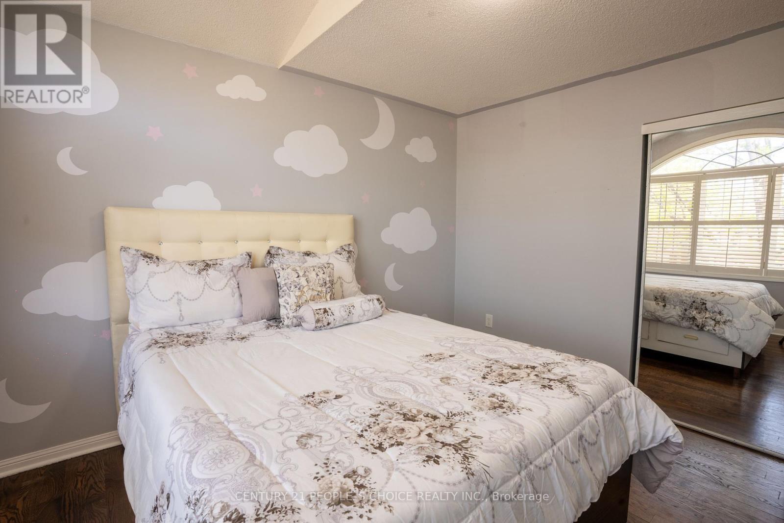 9 Binnery Drive, Brampton, Ontario  L6P 1A3 - Photo 31 - W12161530