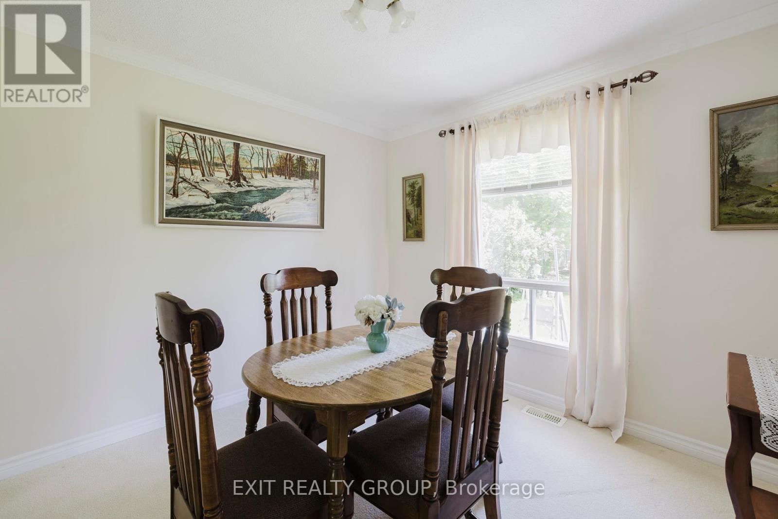 152 Chatterton Valley Crescent, Quinte West, Ontario  K0K 2B0 - Photo 10 - X12161570