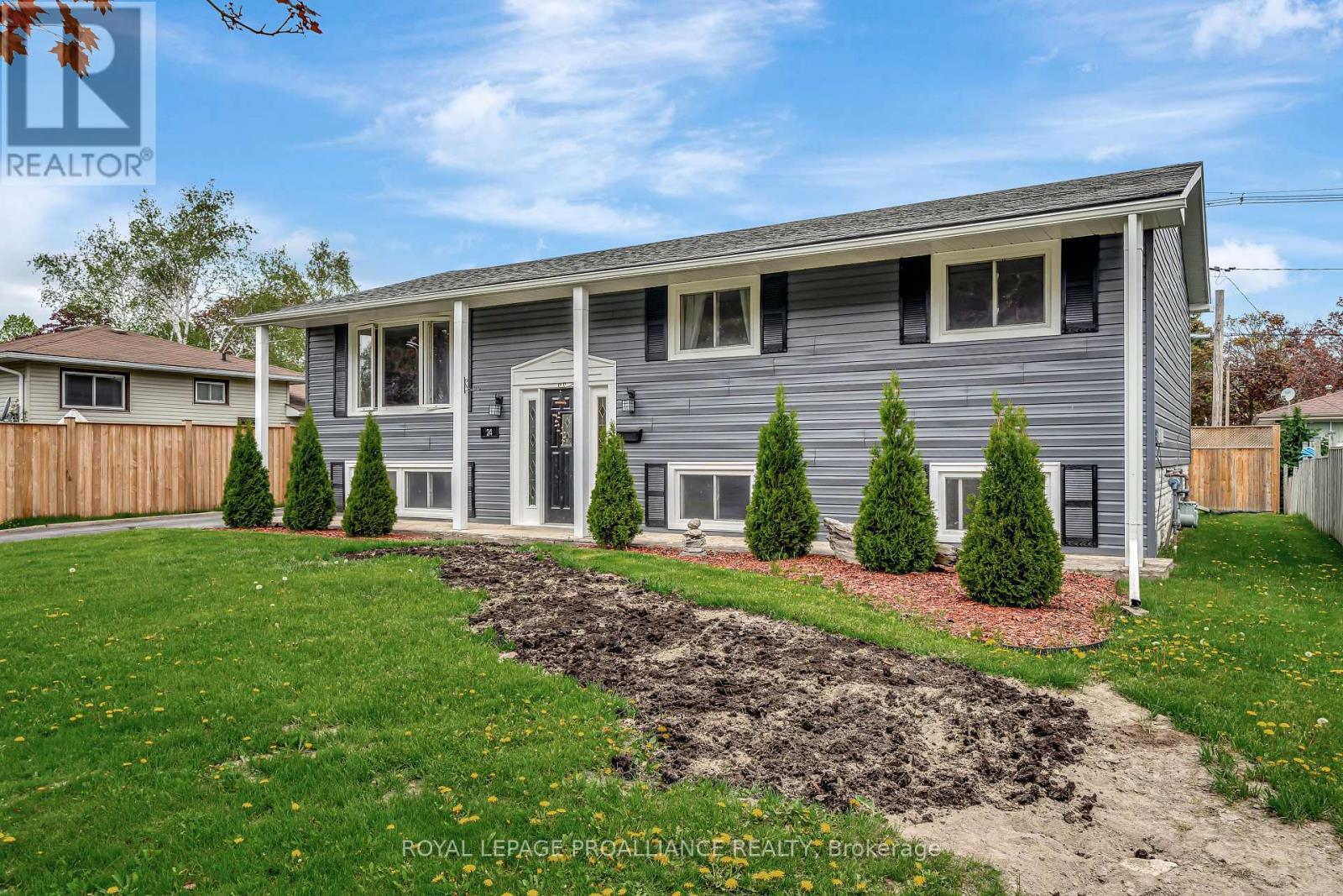Property at 24 EDGEVIEW DRIVE image 3