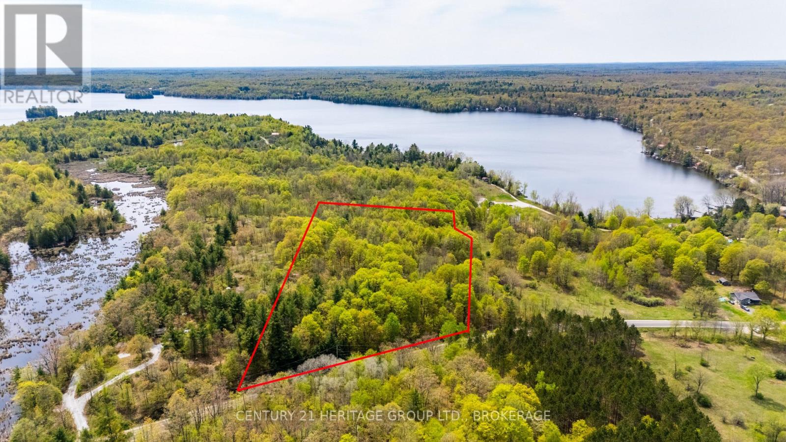 1371 Crow Lake Road, Frontenac, Ontario  K0H 2B0 - Photo 3 - X12161527
