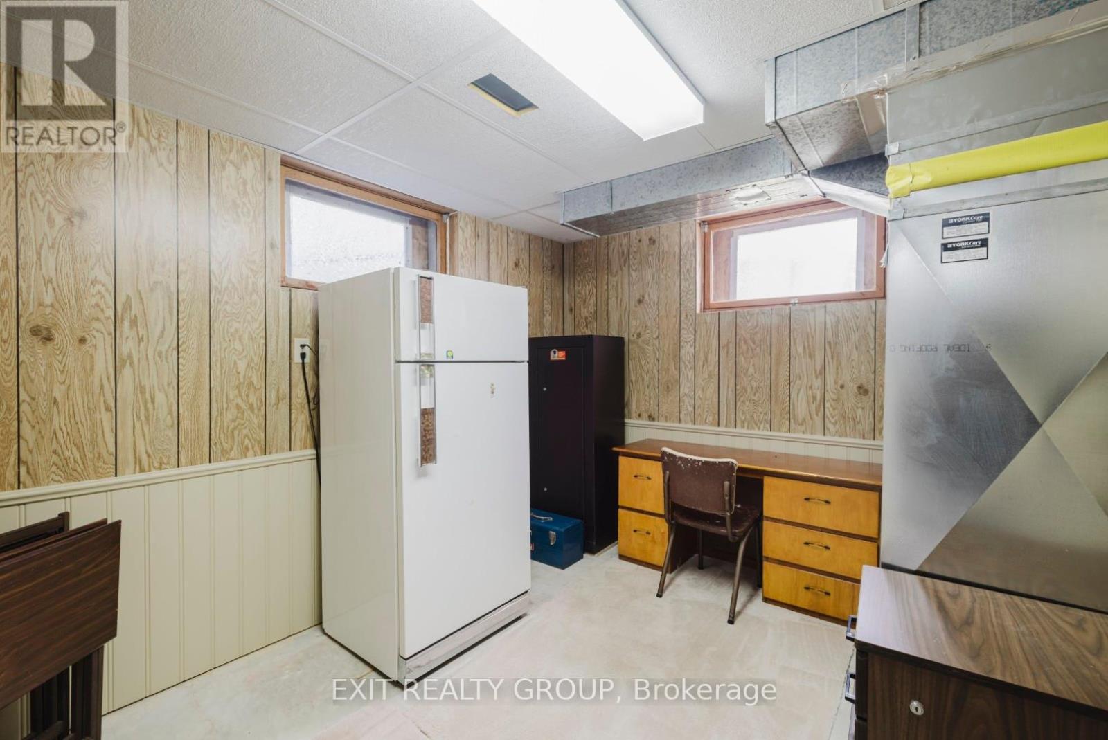 152 Chatterton Valley Crescent, Quinte West, Ontario  K0K 2B0 - Photo 30 - X12161570