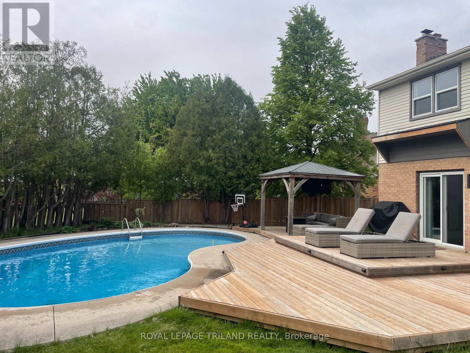 507 Jeffreybrook Close, London North, Ontario  N5X 2S5 - Photo 30 - X12129941