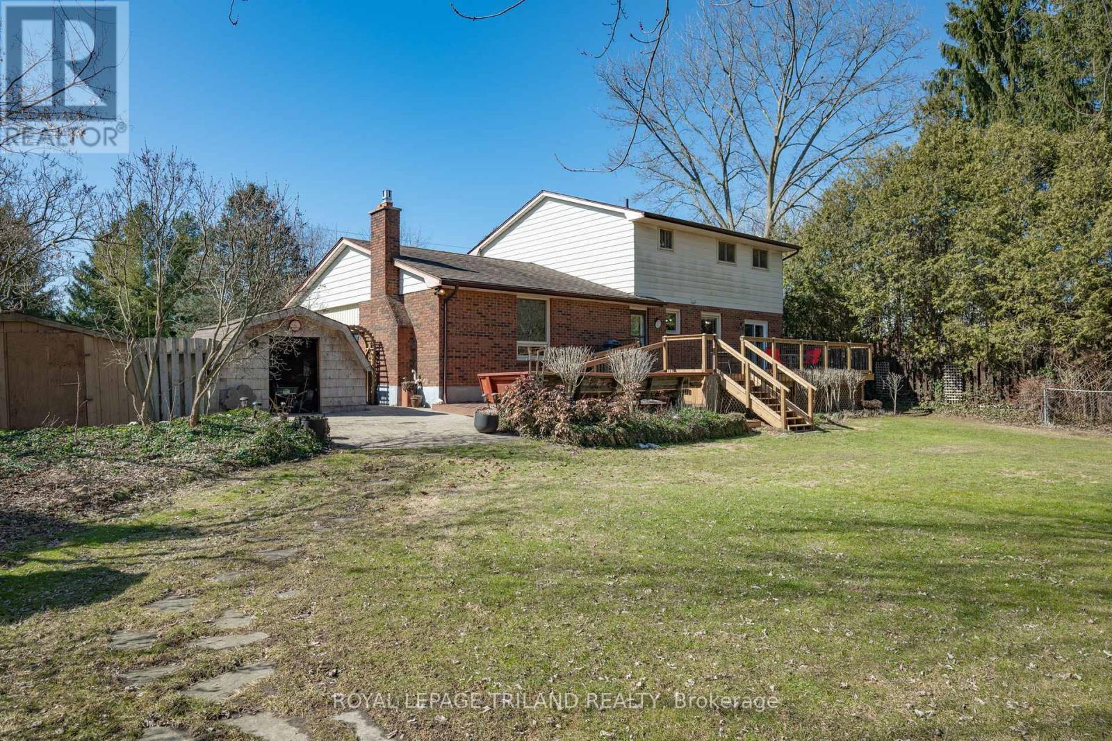 10280 Talbotville Gore Road, Southwold (Talbotville), Ontario  N5P 3T2 - Photo 32 - X12151708